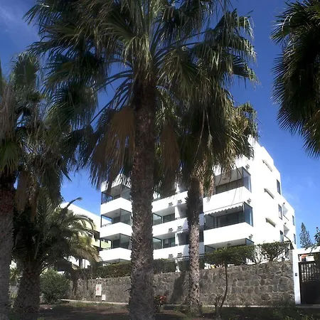Beachfront Siesta 21 Playa Apartment *